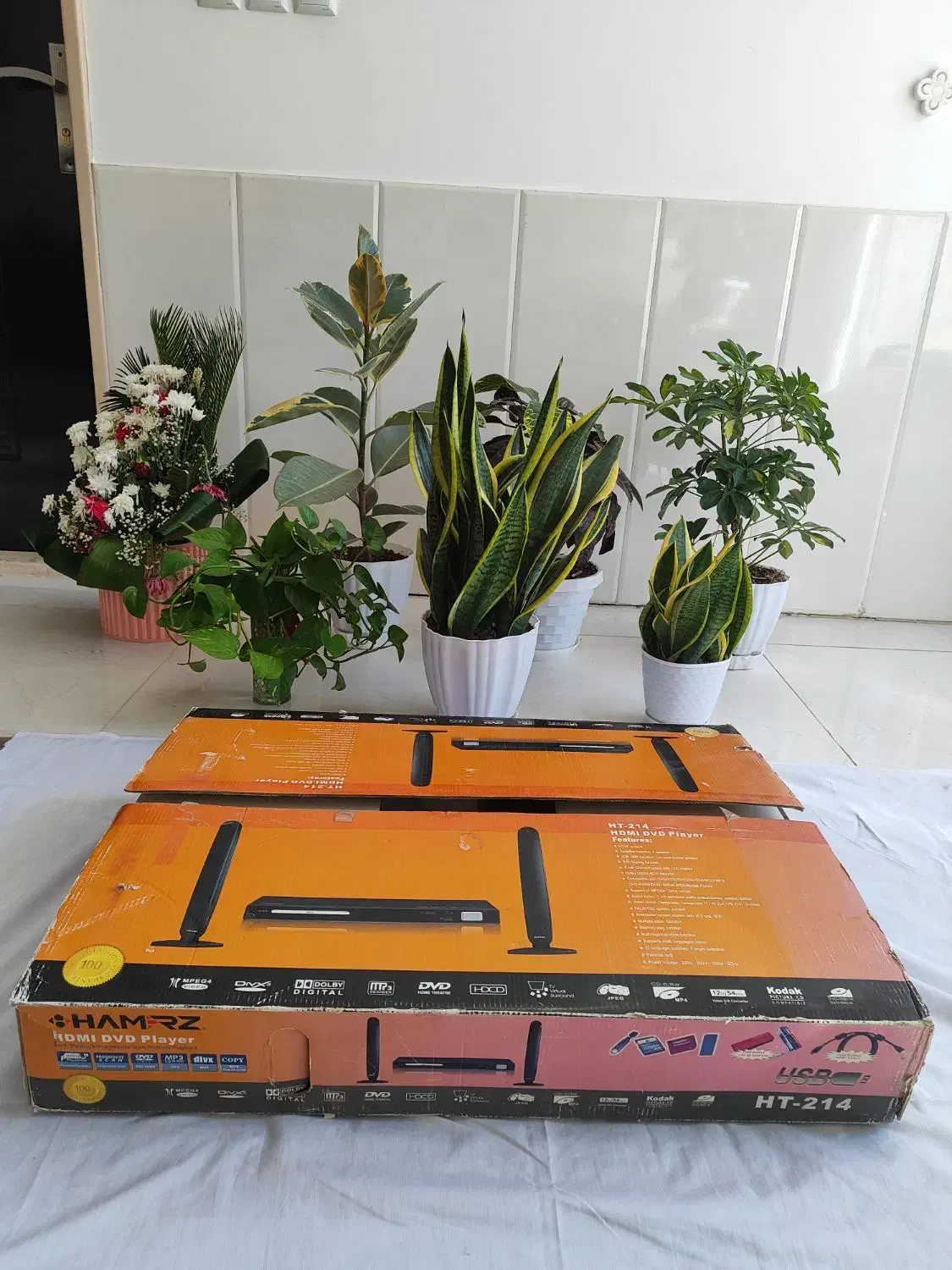 DVDنیازمند تسمه|پخش‌کننده DVD و ویدیو|شهرضا, |دیوار