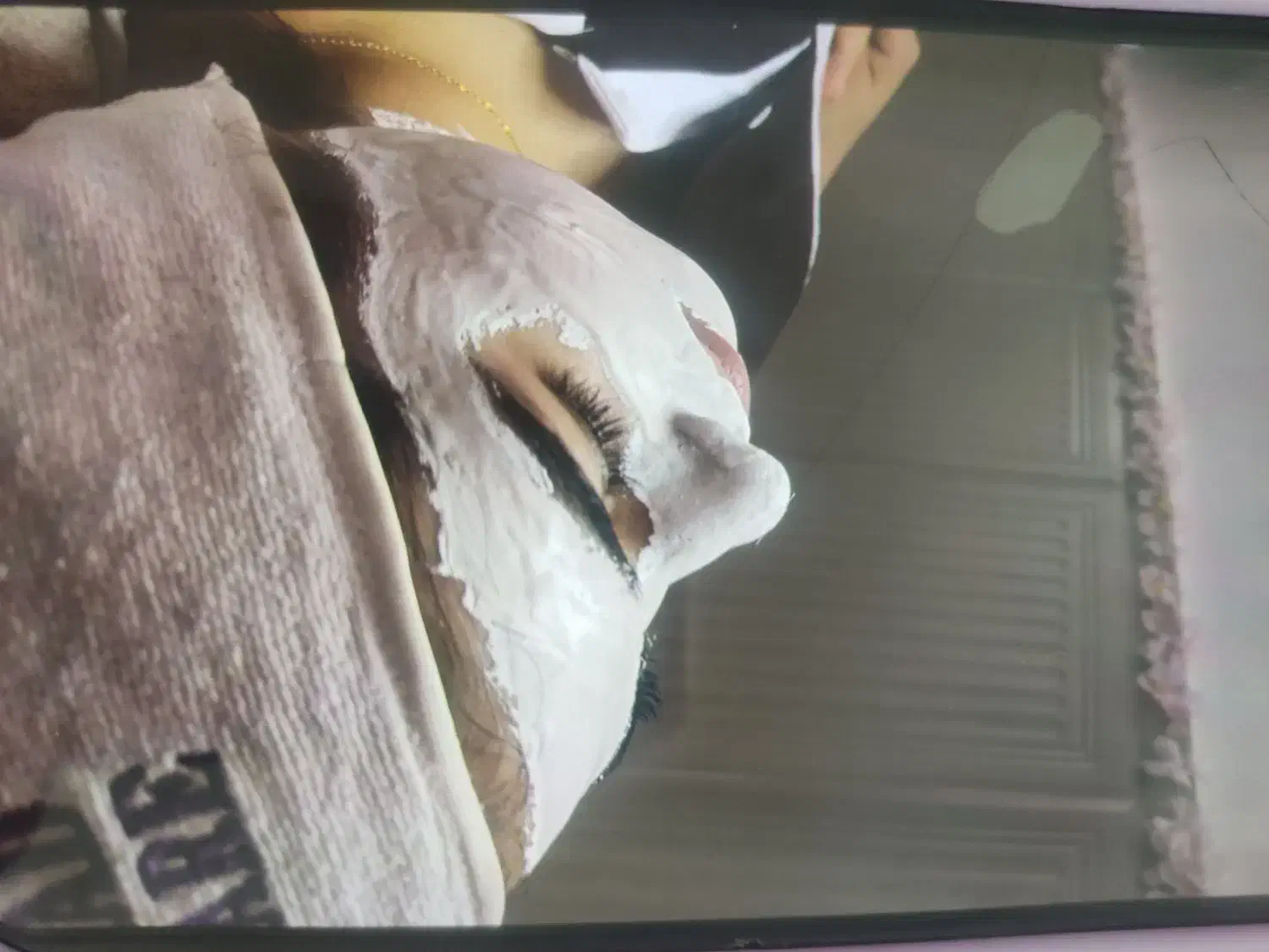 پاکسازی تخصصی پوست|خدمات آرایشگری و زیبایی|خوی, |دیوار