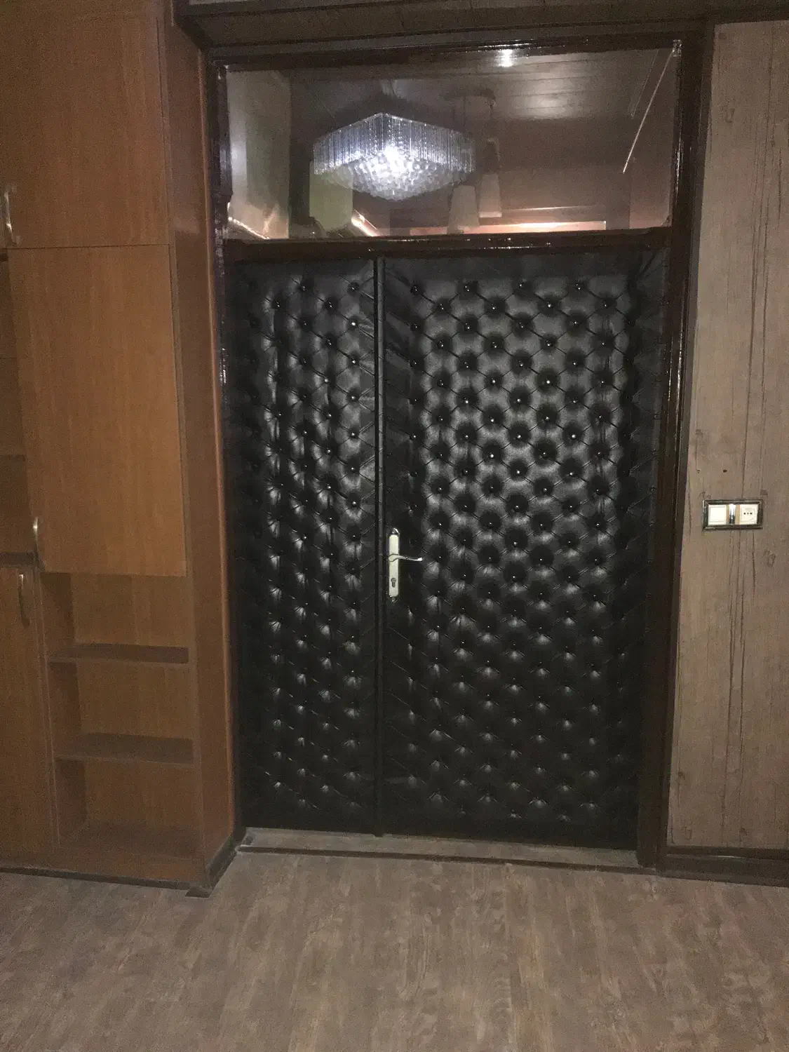 معاوضه واحد تجاری و اداری در بر اصلی عطایی۱ با باغ|فروش دفتر کار، اتاق اداری، مطب|ارومیه, |دیوار