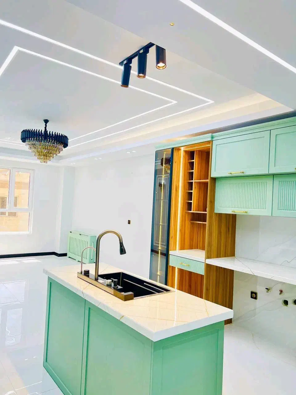 ۹۴متر نوساز روبه افتاب پارکین و آسانسور سند تک برگ|فروش آپارتمان|تهران, شهرک پاسداران|دیوار