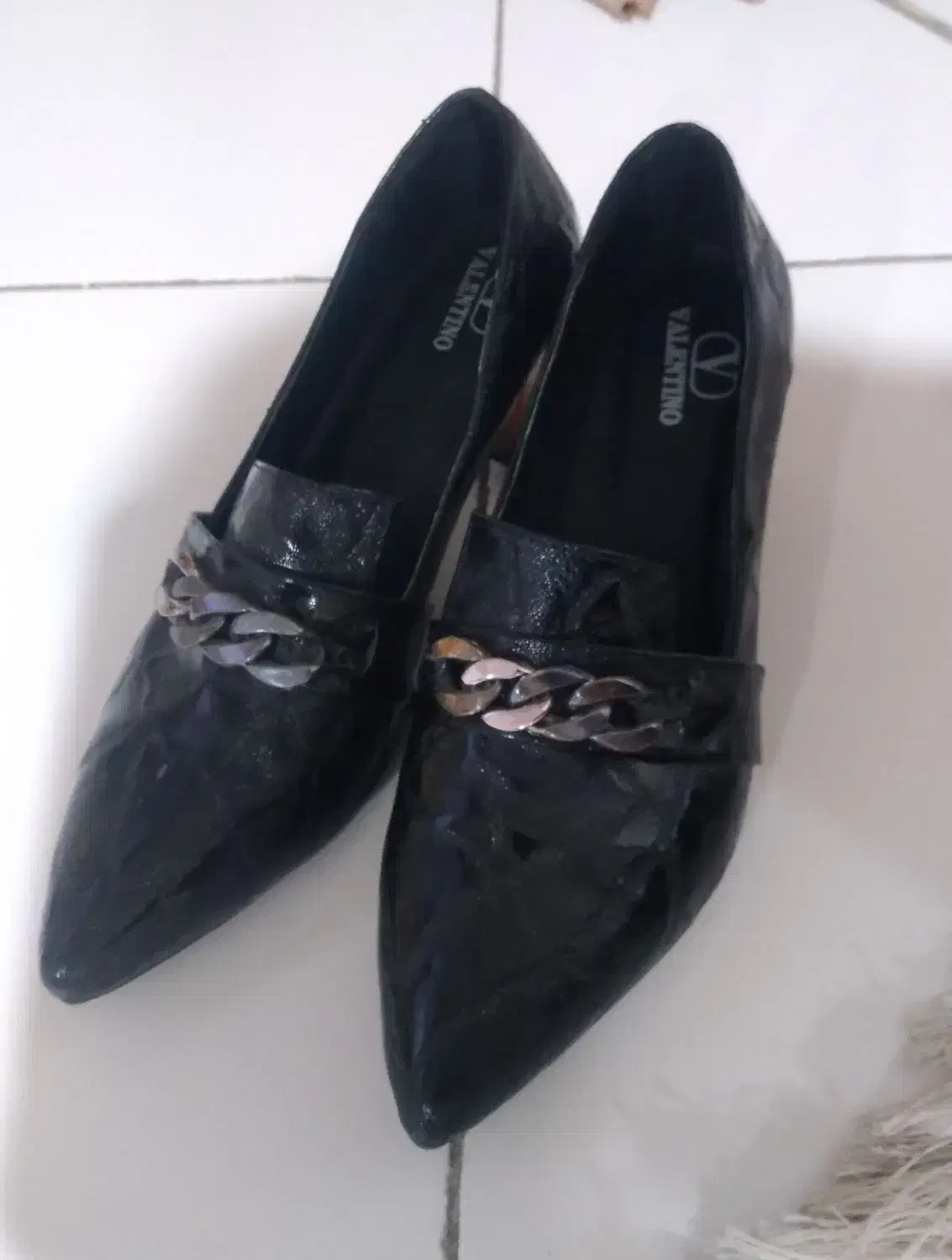 کفش مجلسی زنانه|کیف، کفش، کمربند|اندیشه, اندیشه فاز ۲|دیوار