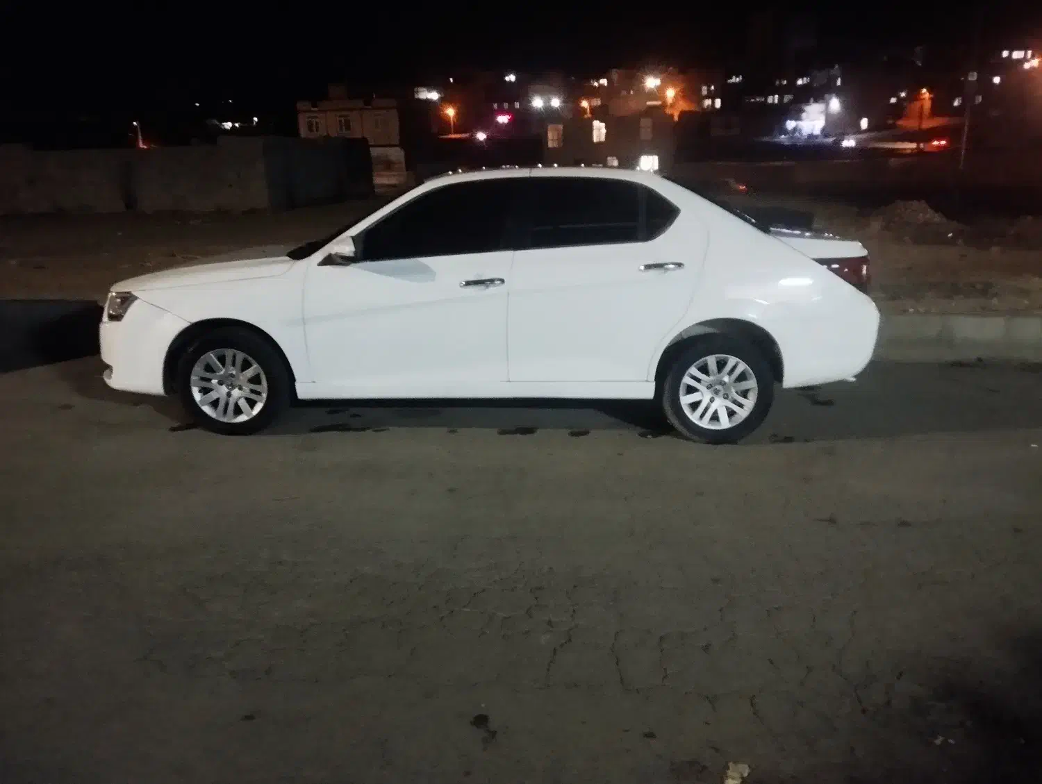 دنا پلاس 4چرخ دیسک|خودرو سواری و وانت|کنگاور, |دیوار