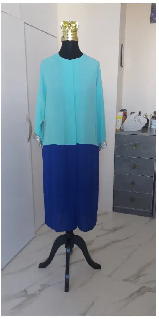 مانتو|لباس|شیراز, تاچارا|دیوار