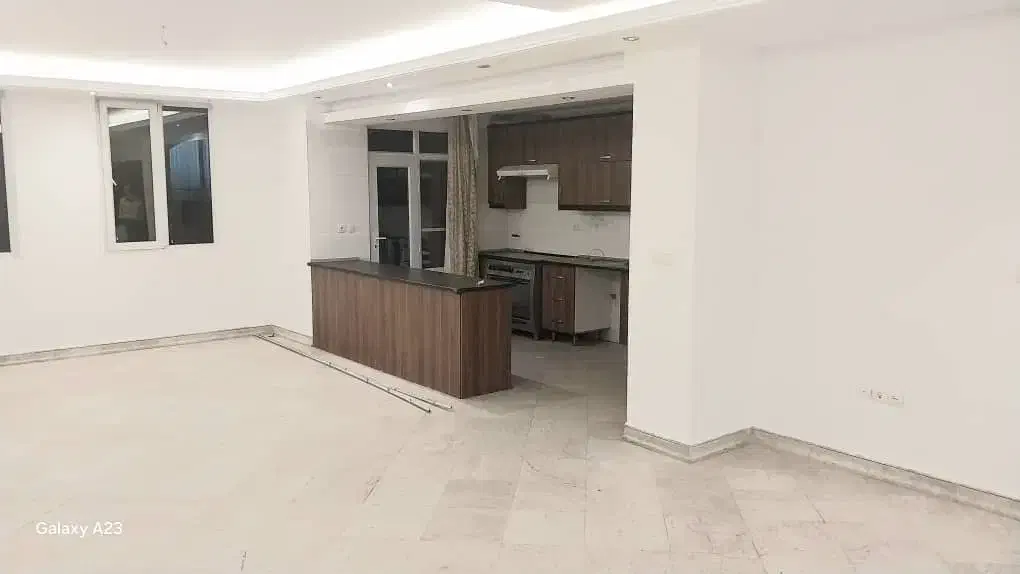 ۱۱۲ متری  بلوار صبا