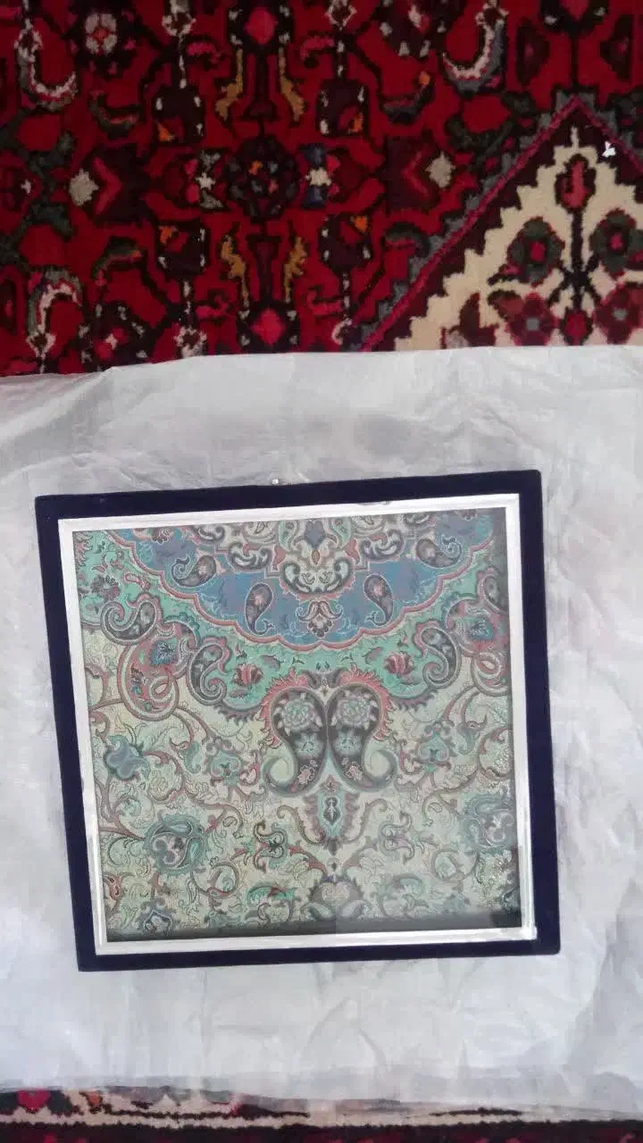 رومیزی بسیار شکیل اصل|پرده، رانر، رومیزی|قم, انصارالحسین|دیوار