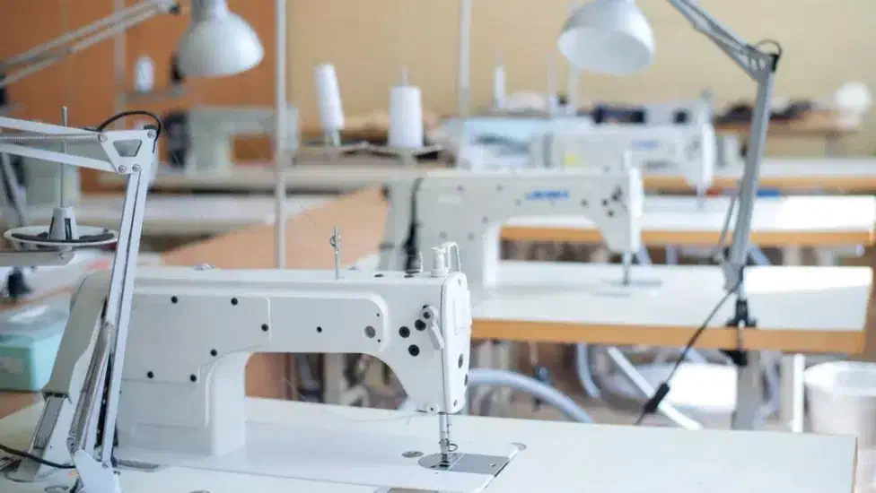 برش کار ، قیچی زن ، وسط کار|استخدام صنعتی، فنی، مهندسی|پاکدشت, پاکدشت (مامازند)|دیوار
