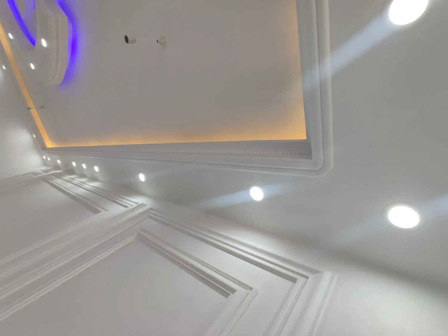 برق صنعتی  هوشمند سازی  برقکار ساختمان  نور پردازی|خدمات پیشه و مهارت|الیگودرز, |دیوار