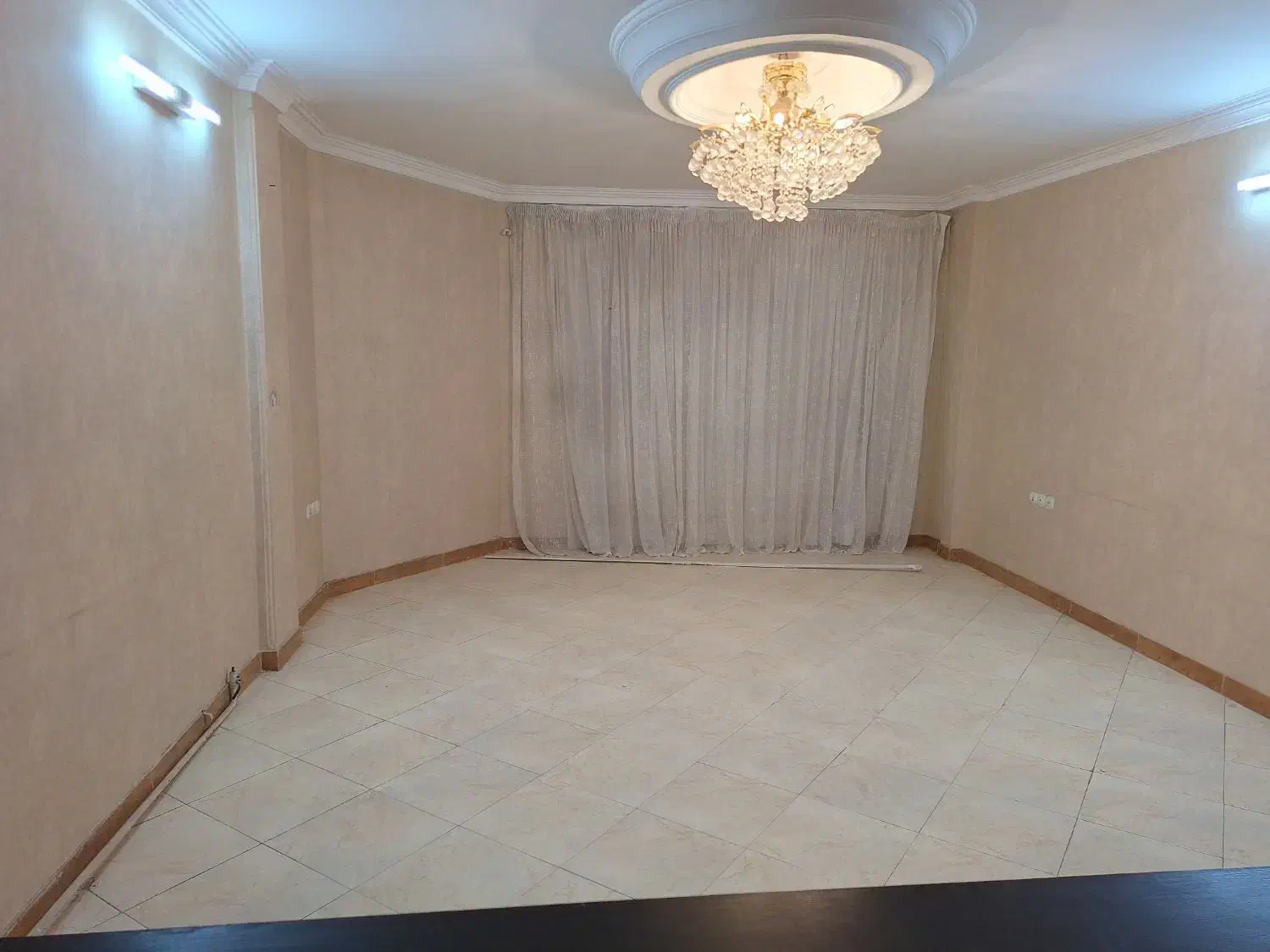 اپارتمان 100/ خوش نقشه/ در بهترین نقطه سناباد|فروش آپارتمان|مشهد, سناباد|دیوار