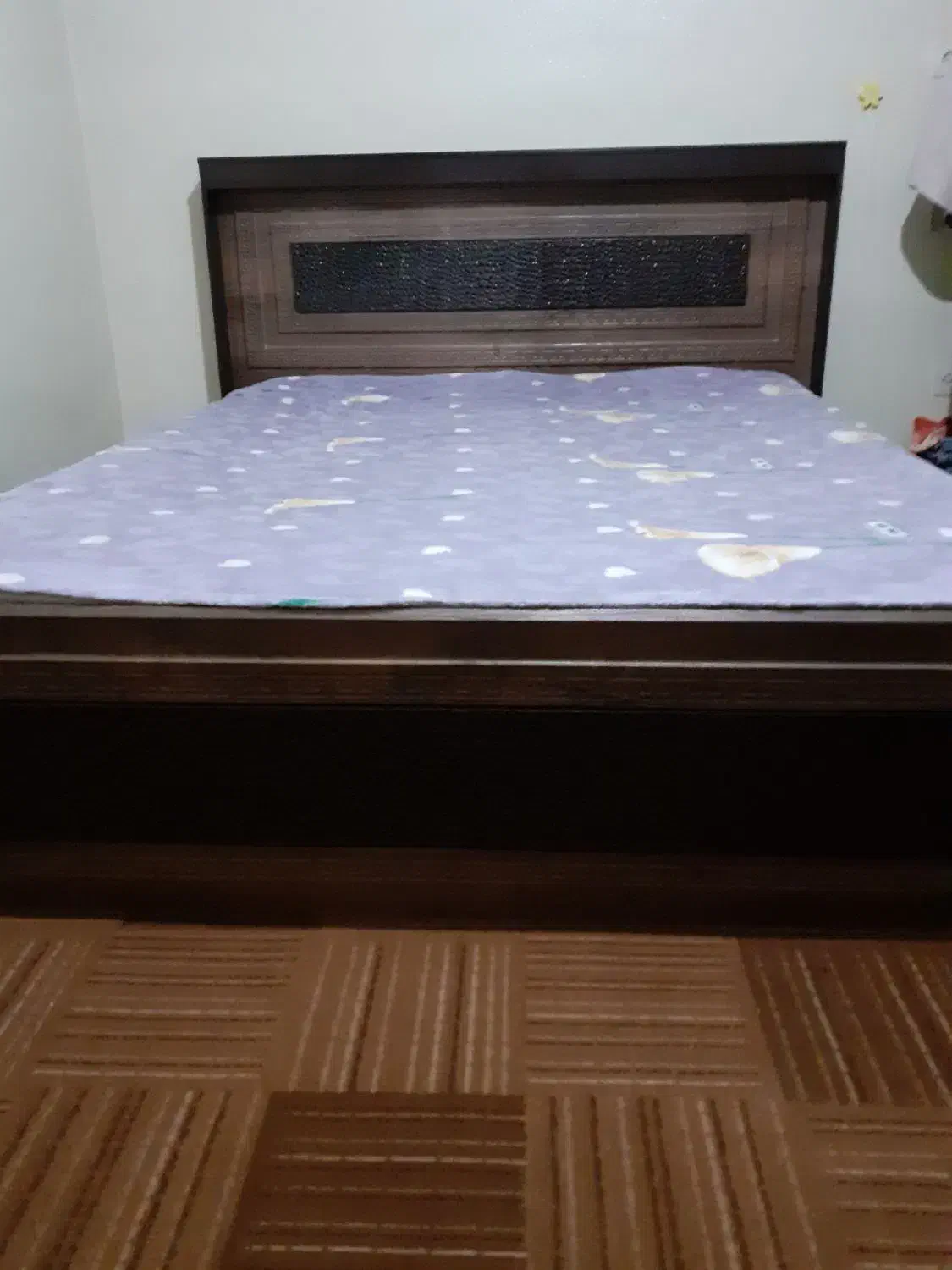 تخت دو نفره|تخت و سرویس خواب|شاهینشهر, عطار|دیوار