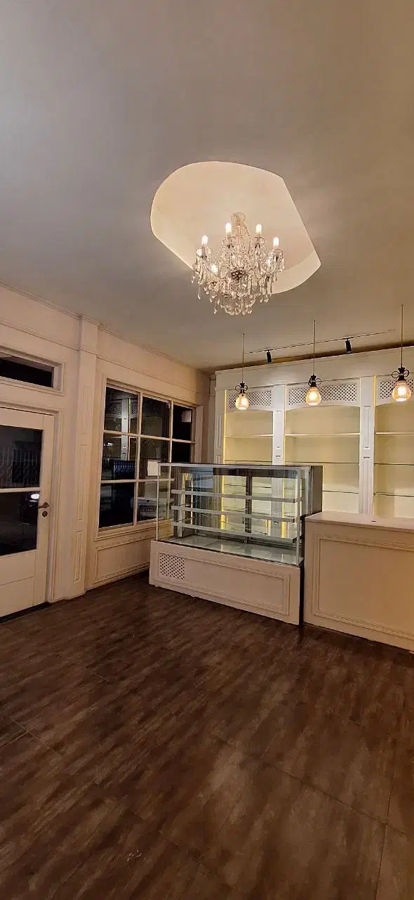 مغازه ۳۵متری/ نبش ارکیده بلوار گیلان|اجارهٔ مغازه و غرفه|رشت, بلوار گیلان|دیوار