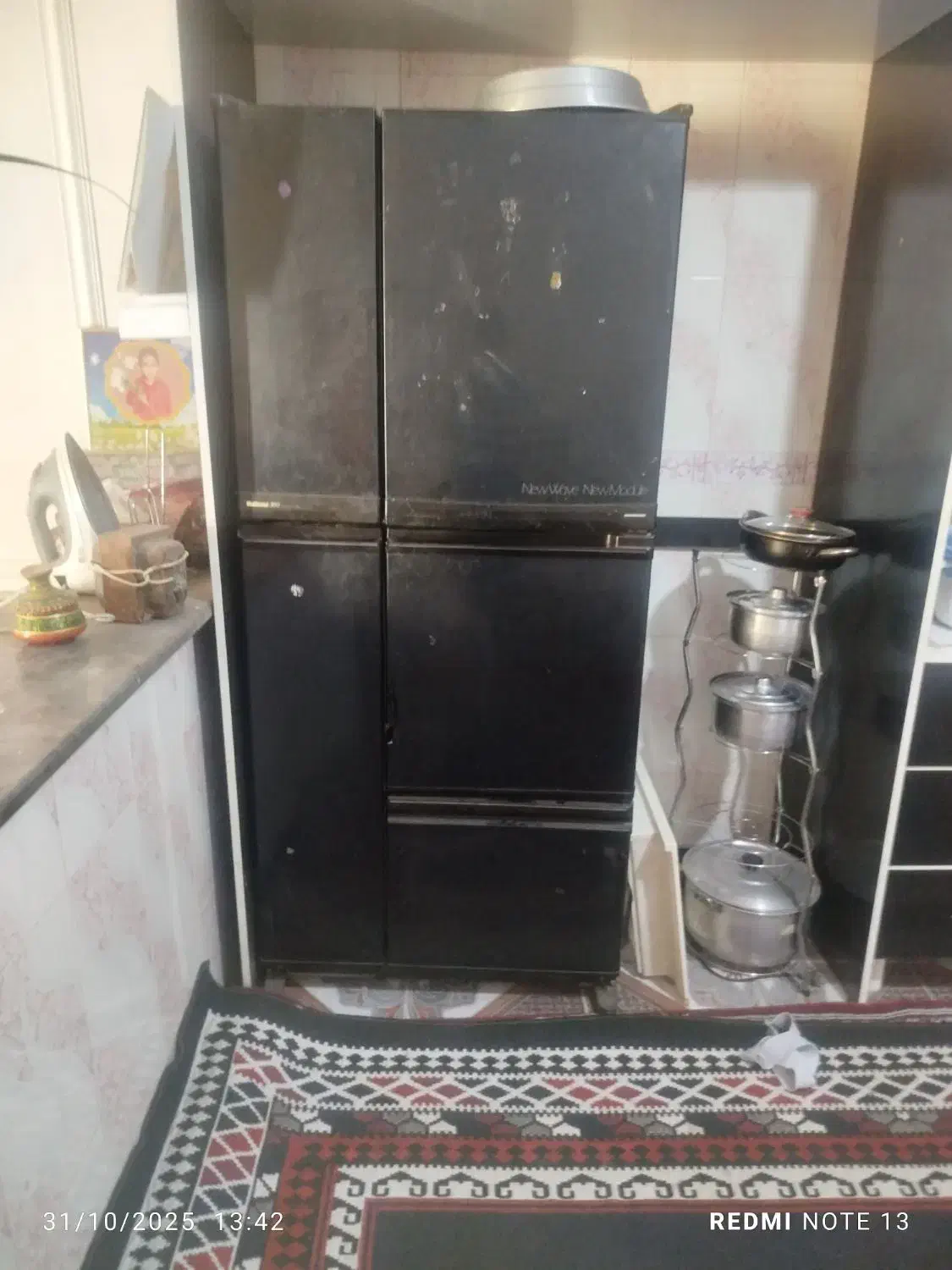 یک عدد یخچال5در رنگ مشکی دست ون|یخچال و فریزر|شیراز, کرونی(خاتونک)|دیوار