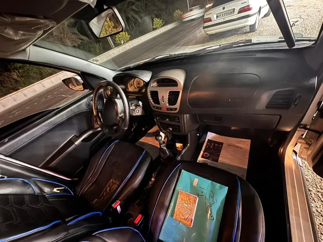 کوییک r سفید مشکی|خودرو سواری و وانت|صدرا-فارس, فاز ۱|دیوار