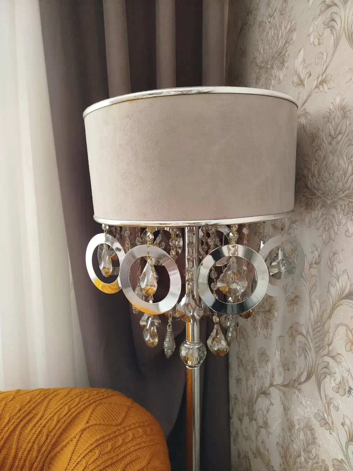 آباژور|چراغ خواب و آباژور|تربت‌حیدریه, شهرک ولیعصر|دیوار