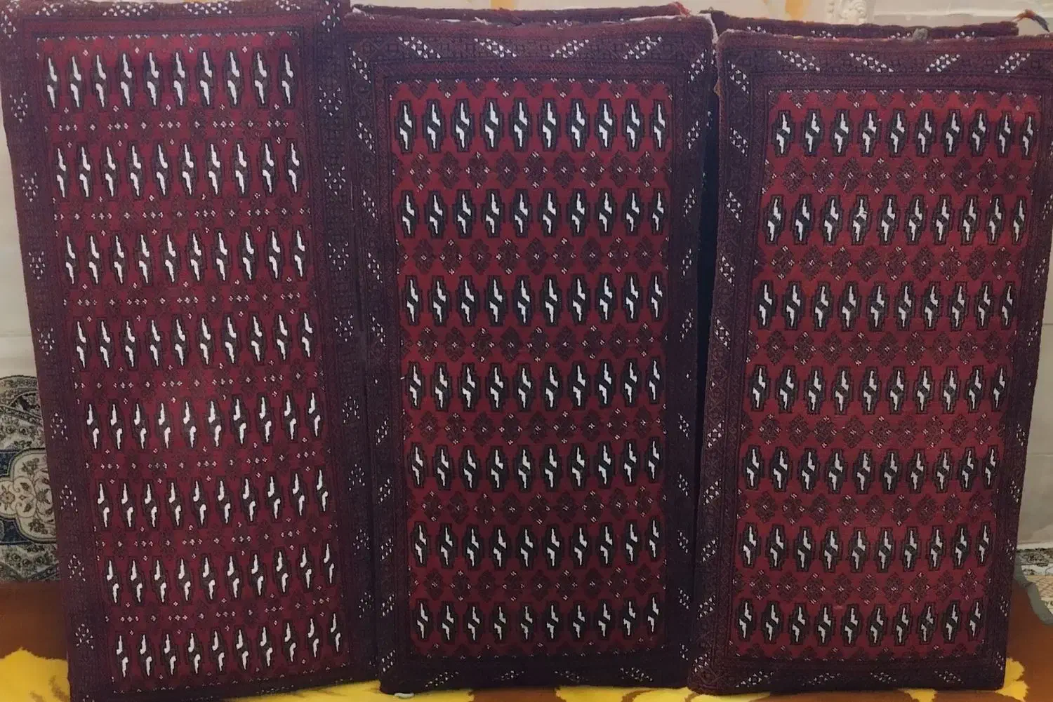 پشتی ۳جفت|پشتی|قزوین, |دیوار