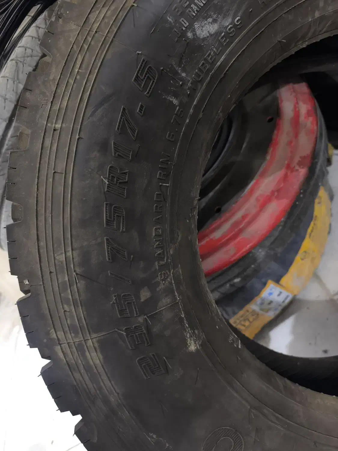 لاستیک BOTO ایسوزو|قطعات یدکی و لوازم جانبی|دیواندره, |دیوار