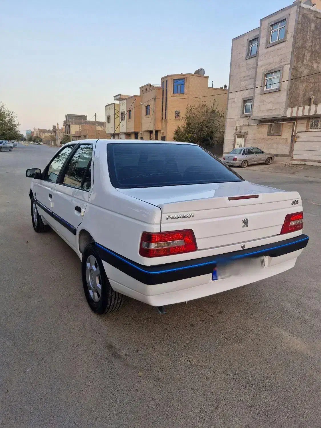 اس ال ایکس در حد....|خودرو سواری و وانت|شاهینشهر, گزبرخوار|دیوار