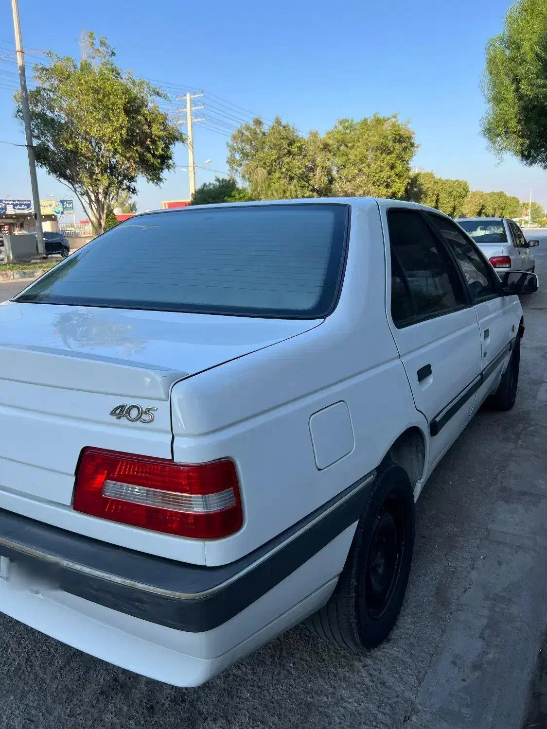 پژو ۴۰۵ تیوفایو|خودرو سواری و وانت|بوشهر, |دیوار