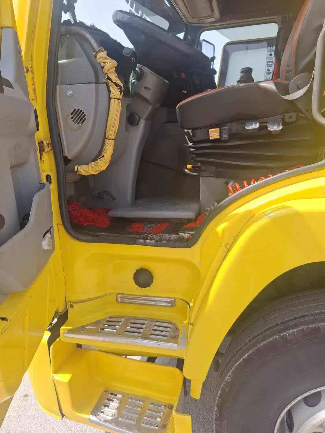 کشنده هوو|خودرو سنگین|بندرعباس, |دیوار