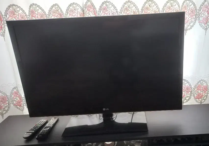 تلویزیونLG|تلویزیون و پروژکتور|شیراز, کوشک میدان|دیوار