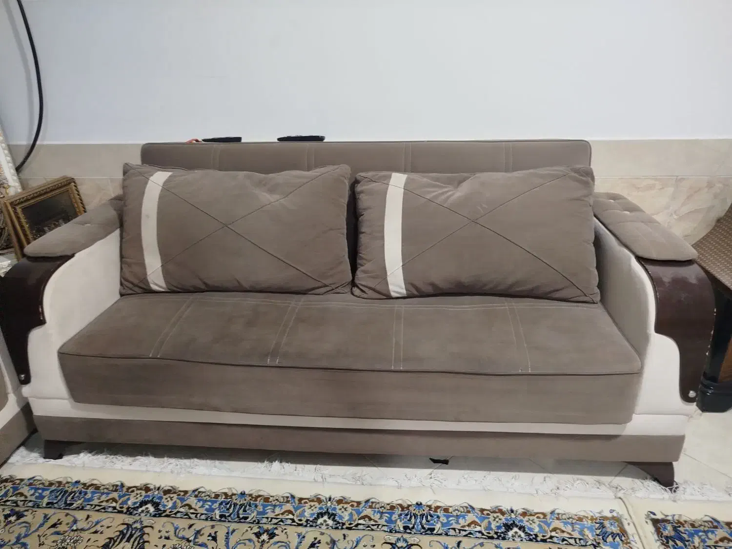 مبل8نفره تخت و خوابشو مهاباد|مبلمان خانگی و میز عسلی|مهاباد (آذربایجان غربی), |دیوار