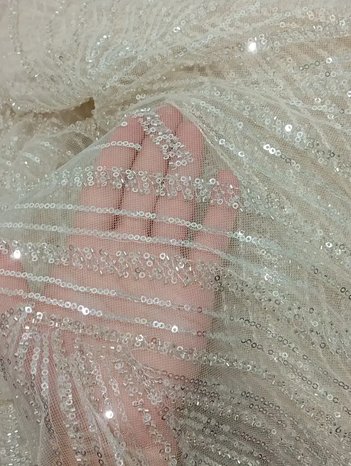 پارچه مجلسی سنگ دوزی شده|لوازم خیاطی و بافتنی|کوهسار (البرز), |دیوار