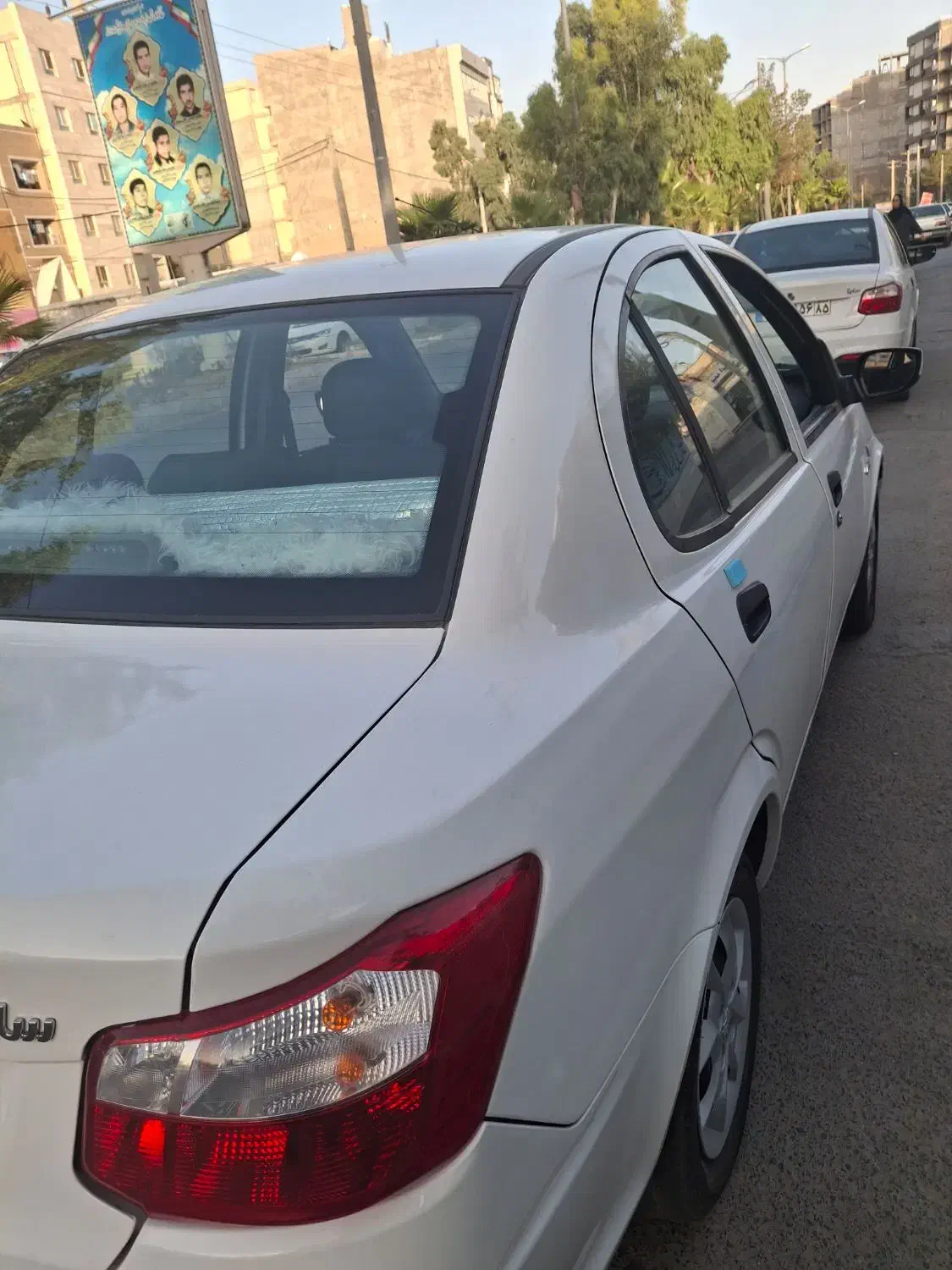 ساینا دوگانه سوزشرکتی مدل ۴۰۲ بسیارتمیز کارمندی|خودرو سواری و وانت|زاهدان, |دیوار