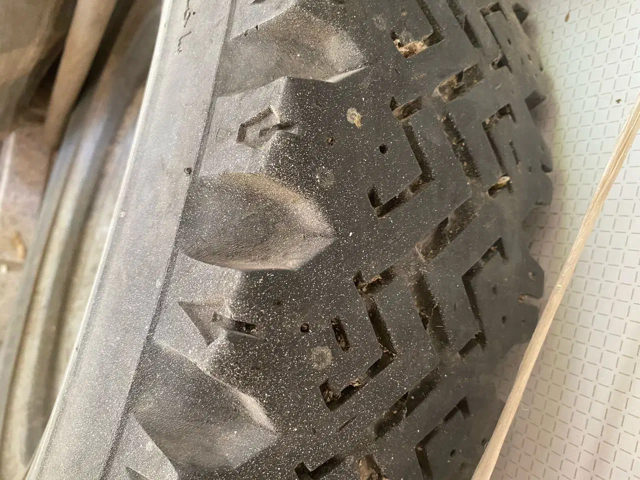 لاستیک‌ خودرو|قطعات یدکی و لوازم جانبی|تبریز, |دیوار