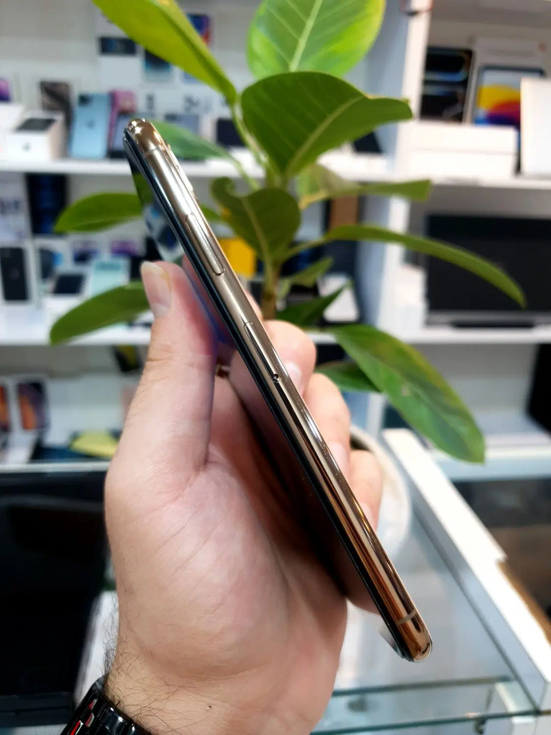 آیفون XsMax Gold ( حافظه 256 پارت CH )|موبایل|کرج, گوهردشت|دیوار