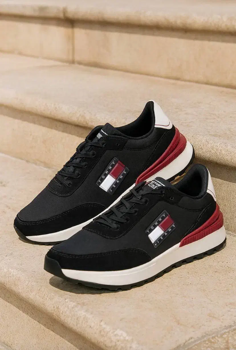 Tomy Hilfiger آک|کیف، کفش، کمربند|تهران, سلسبیل شمالی|دیوار