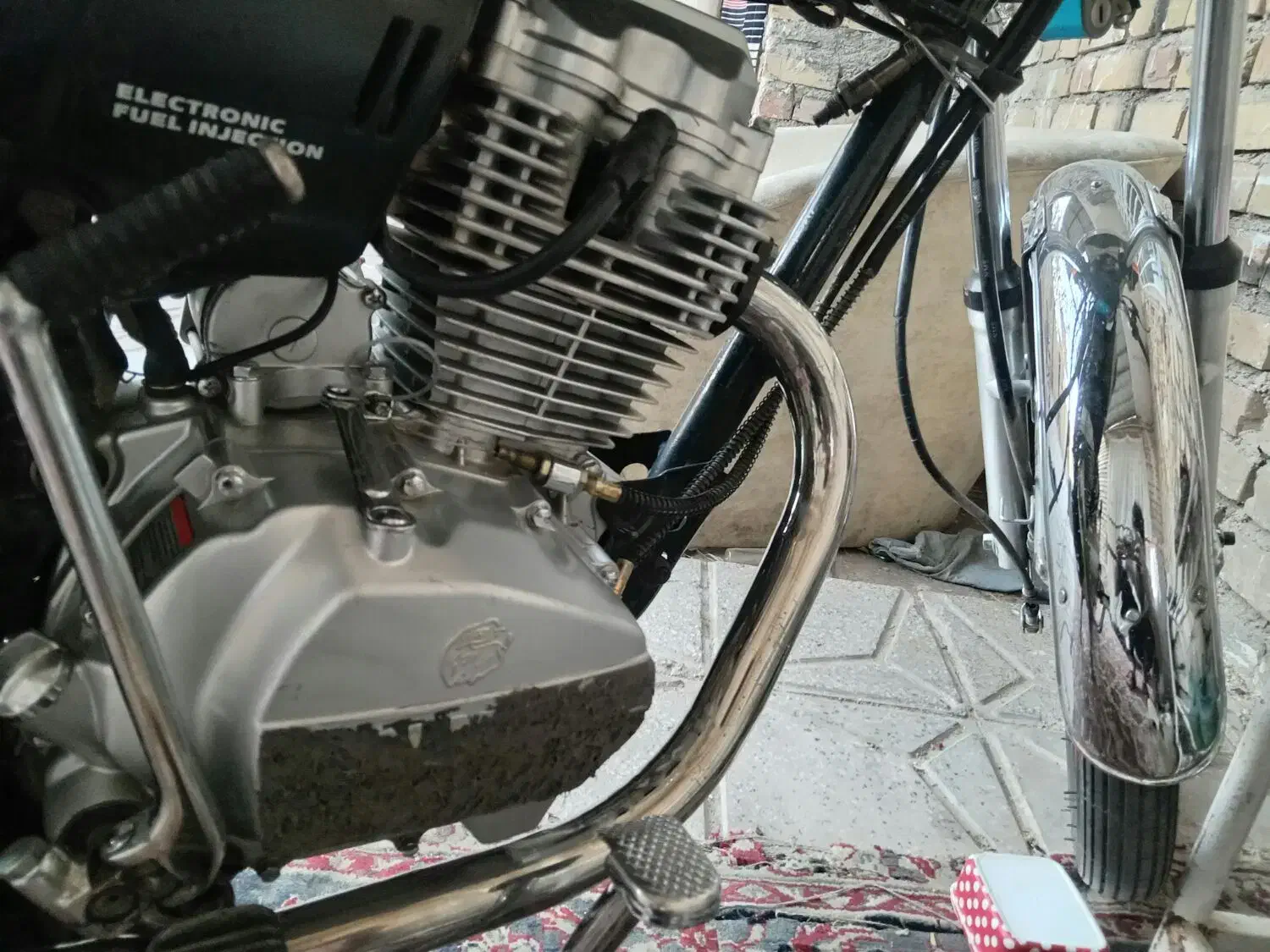 موتور 402 احسان|موتورسیکلت|تربت جام, بیست متری منبع آب|دیوار