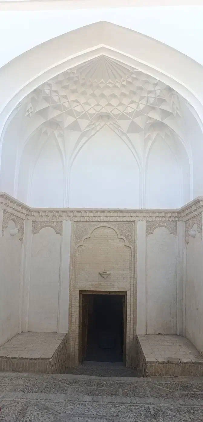 اجاره آپارتمان لوکس جهت مسکونی یا اداری|اجارهٔ آپارتمان|شیراز, قدوسی شرقی|دیوار