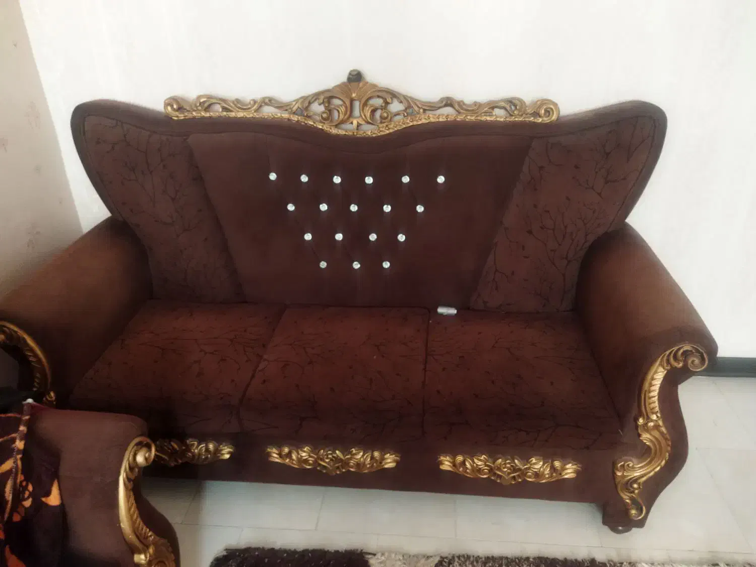 مبل در حد نو|مبلمان خانگی و میز عسلی|فولادشهر, B7|دیوار