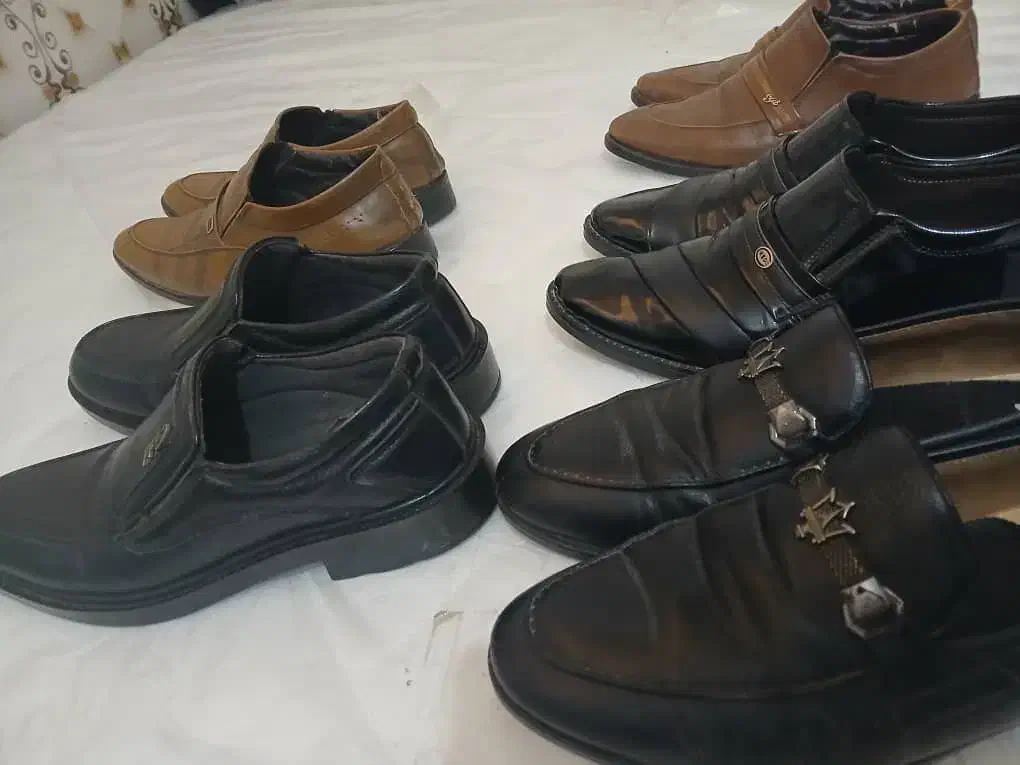 فروش پنج جفت کفش درحد نو|کیف، کفش، کمربند|اهواز, پردیس دو|دیوار
