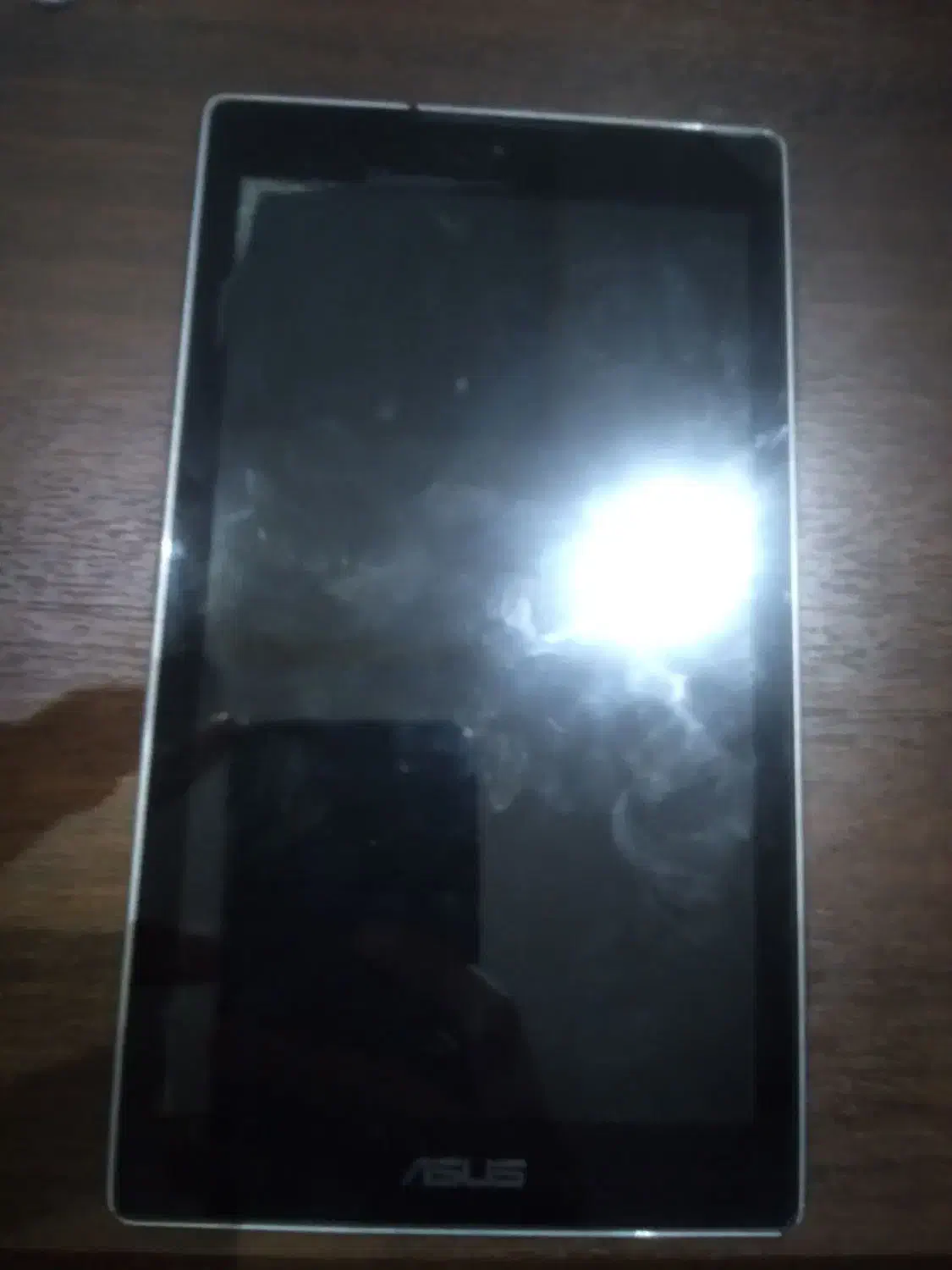 تبلت|تبلت|ملارد, |دیوار