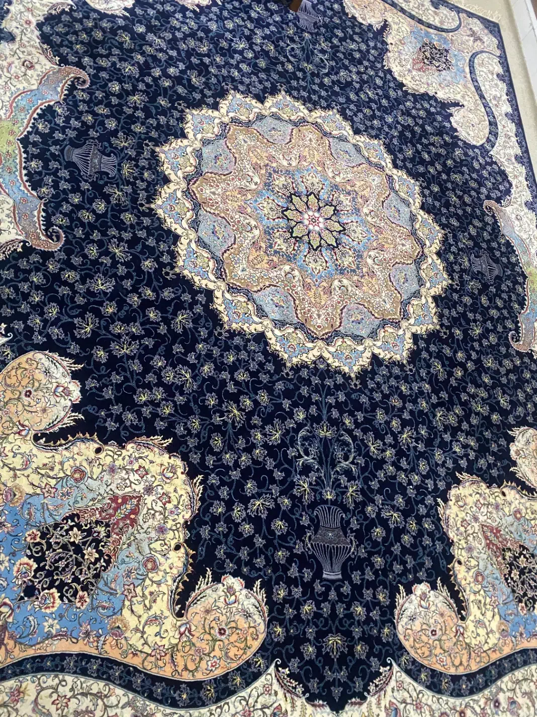 فرش سرمه ای کاشان|فرش|بندرعباس, |دیوار