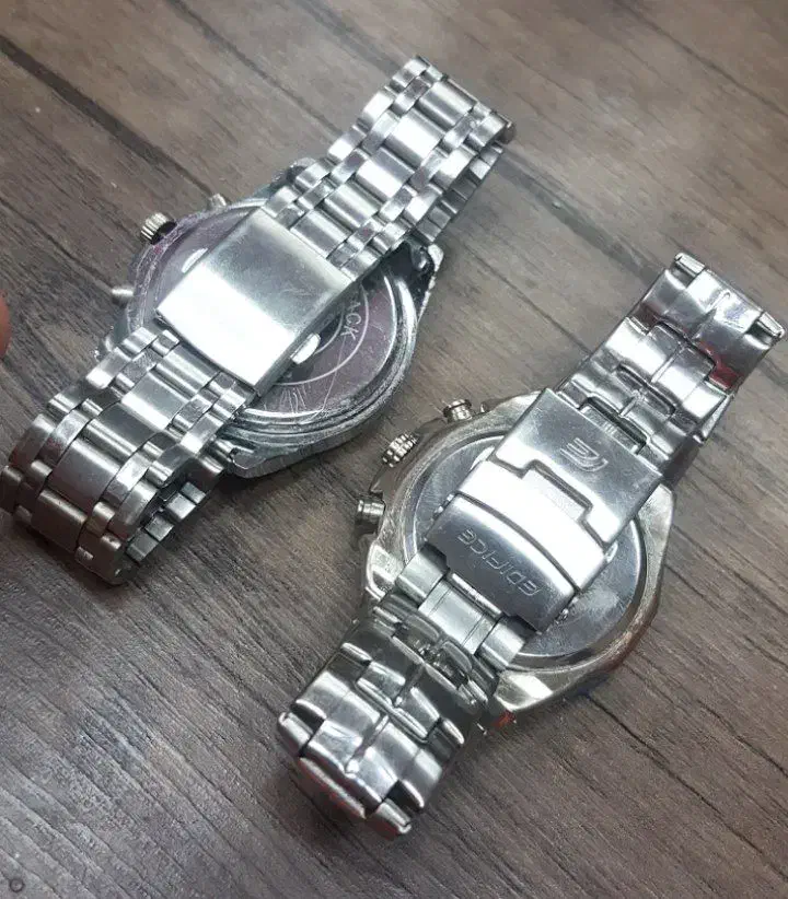 دو عدد ساعت مچی کاسیو|ساعت|شاهین‌شهر, فیض|دیوار