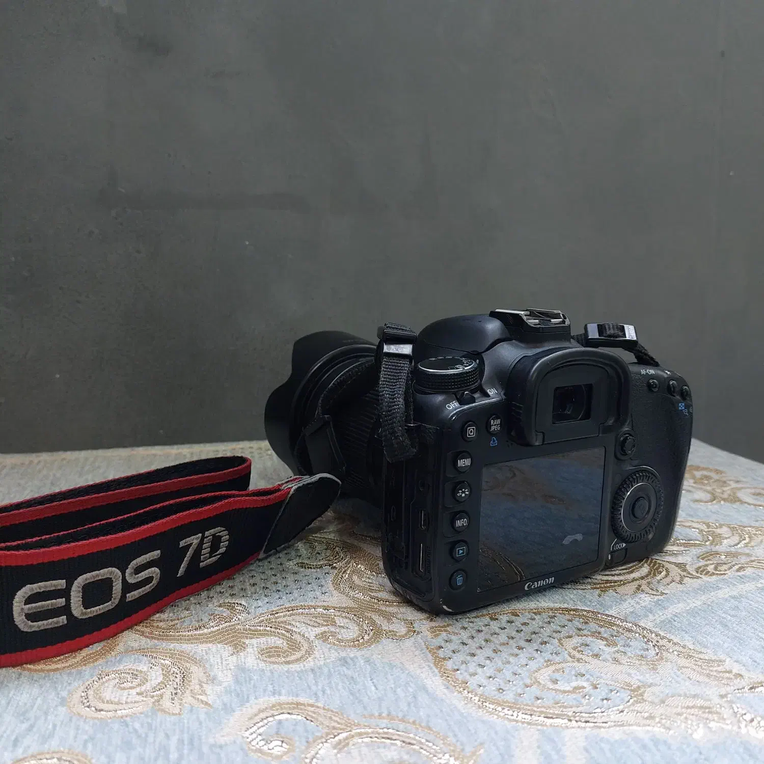 دوربین کنون7d canon و لنز 18.135|دوربین عکاسی و فیلمبرداری|مشهد, سپاد|دیوار