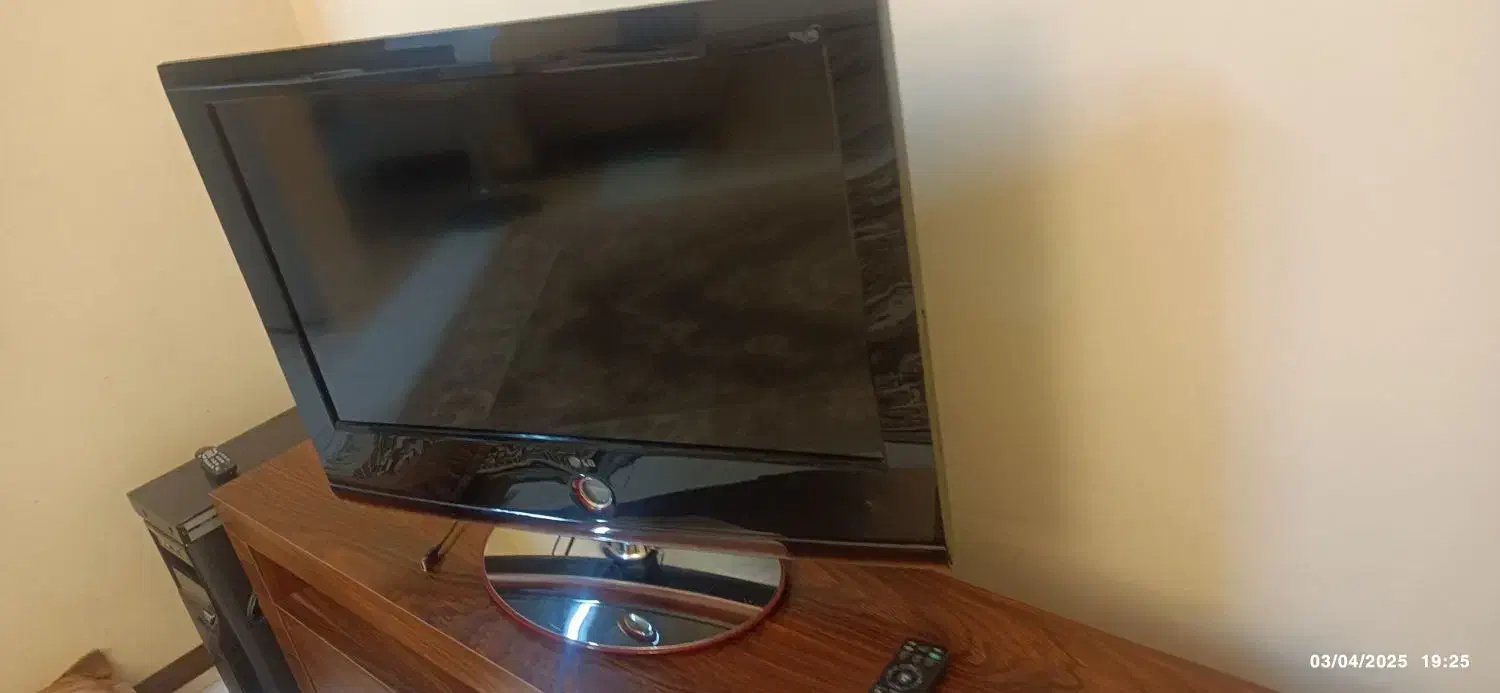 تلویزیون 32 اینچ ال جی اصل کره|تلویزیون و پروژکتور|پردیس, فاز ۱۱|دیوار