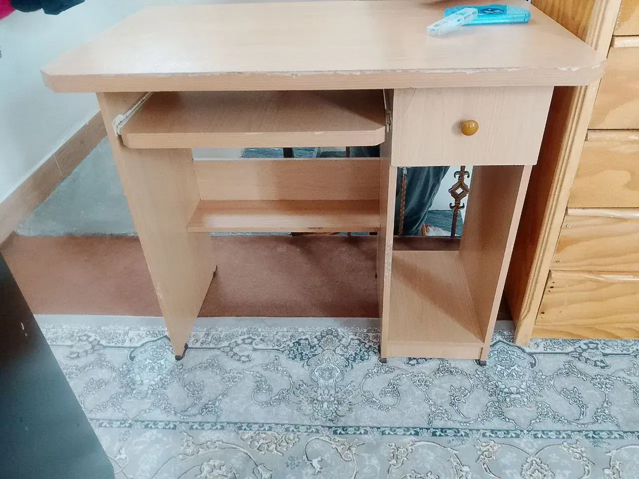 میز کامپیوتر|میز تحریر و کامپیوتر|پیرانشهر, |دیوار