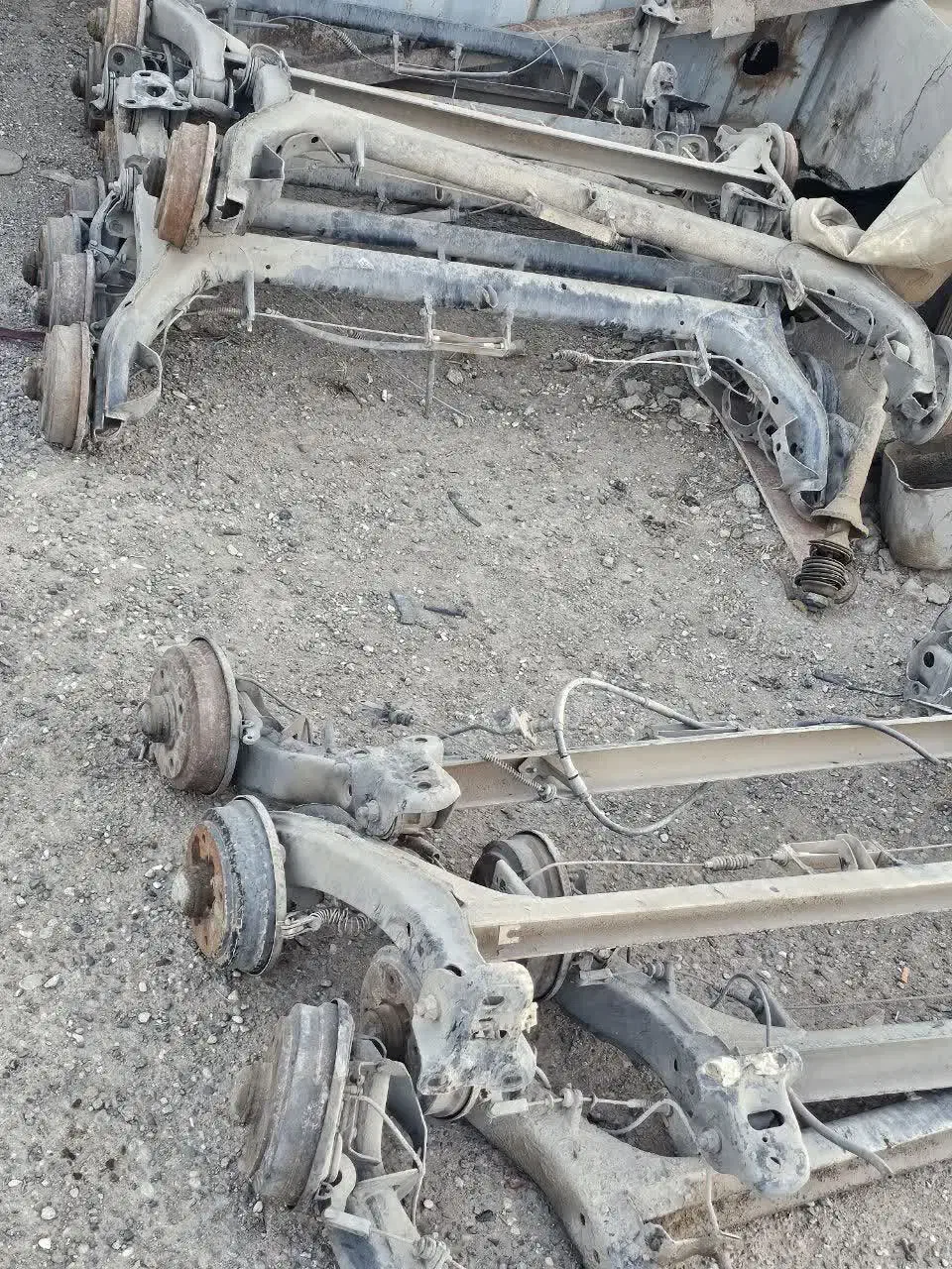 رام، کمک، اکسل، فنرلول، طبق و کلیه قطعات جلوبندی|قطعات یدکی و لوازم جانبی|قم, قلعه صدری|دیوار