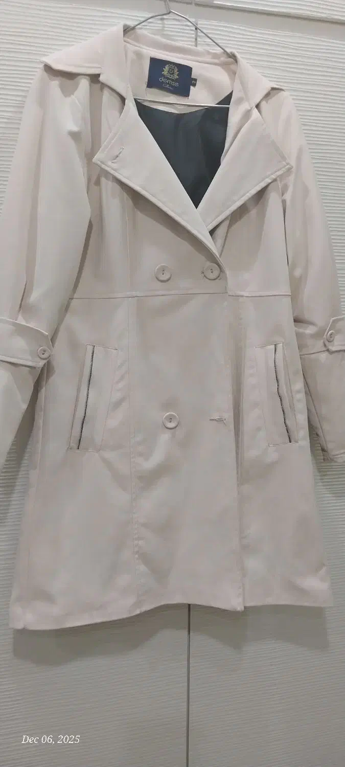 پالتو|لباس|رودهن, |دیوار