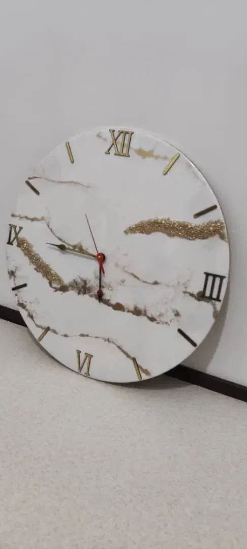 ساعت|ساعت دیواری و تزئینی|بومهن, |دیوار