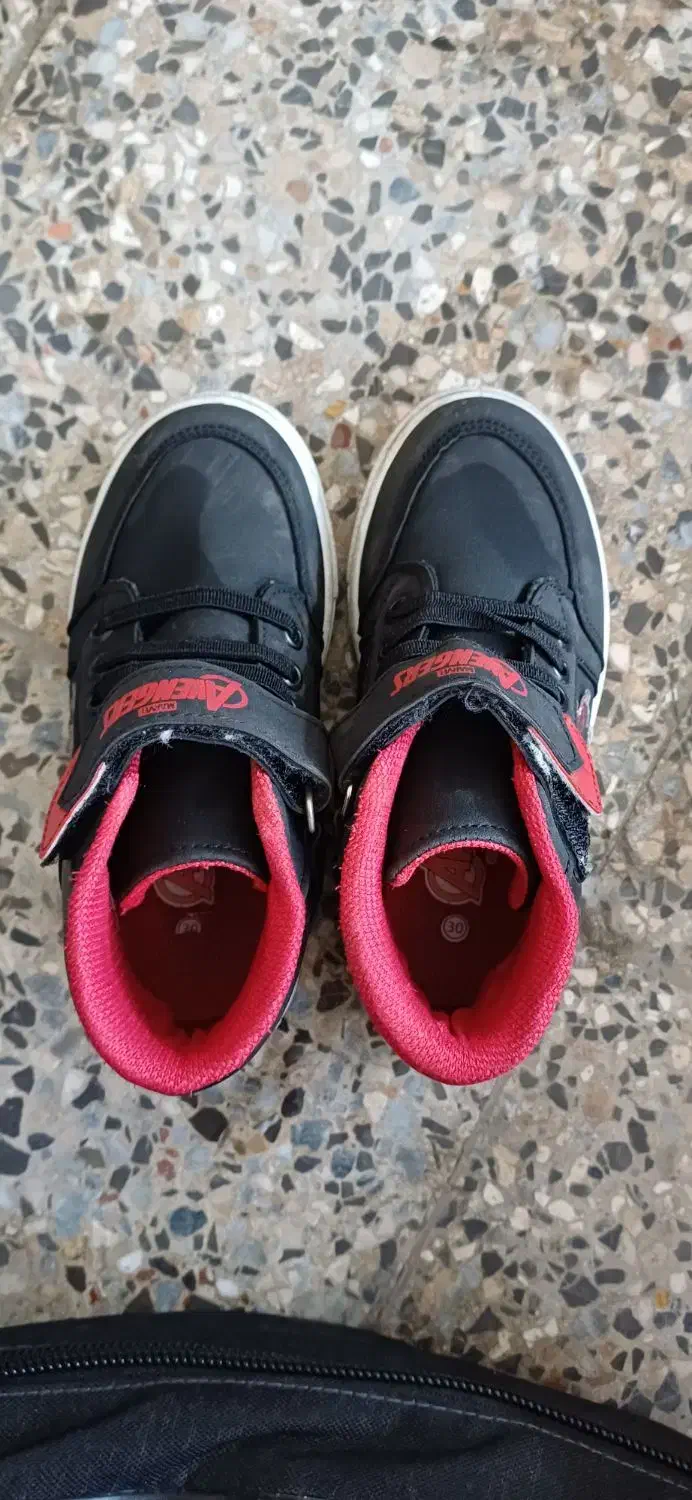 کفش بچگانه|کفش و لباس بچه|شاهینشهر, فردوسی|دیوار