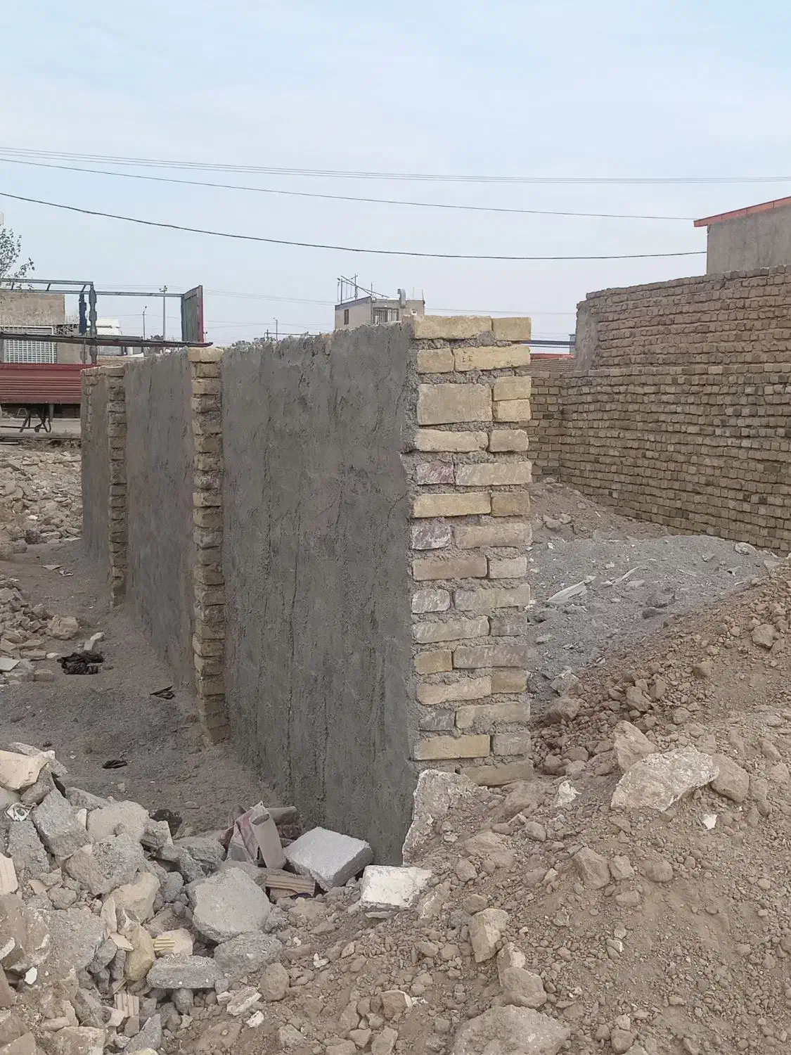 چهاردیواری شهرک صنعتی فرودگاه|فروش دفتر صنعتی، کشاورزی، تجاری|سبزوار, شهرک صنعتی فرودگاه|دیوار