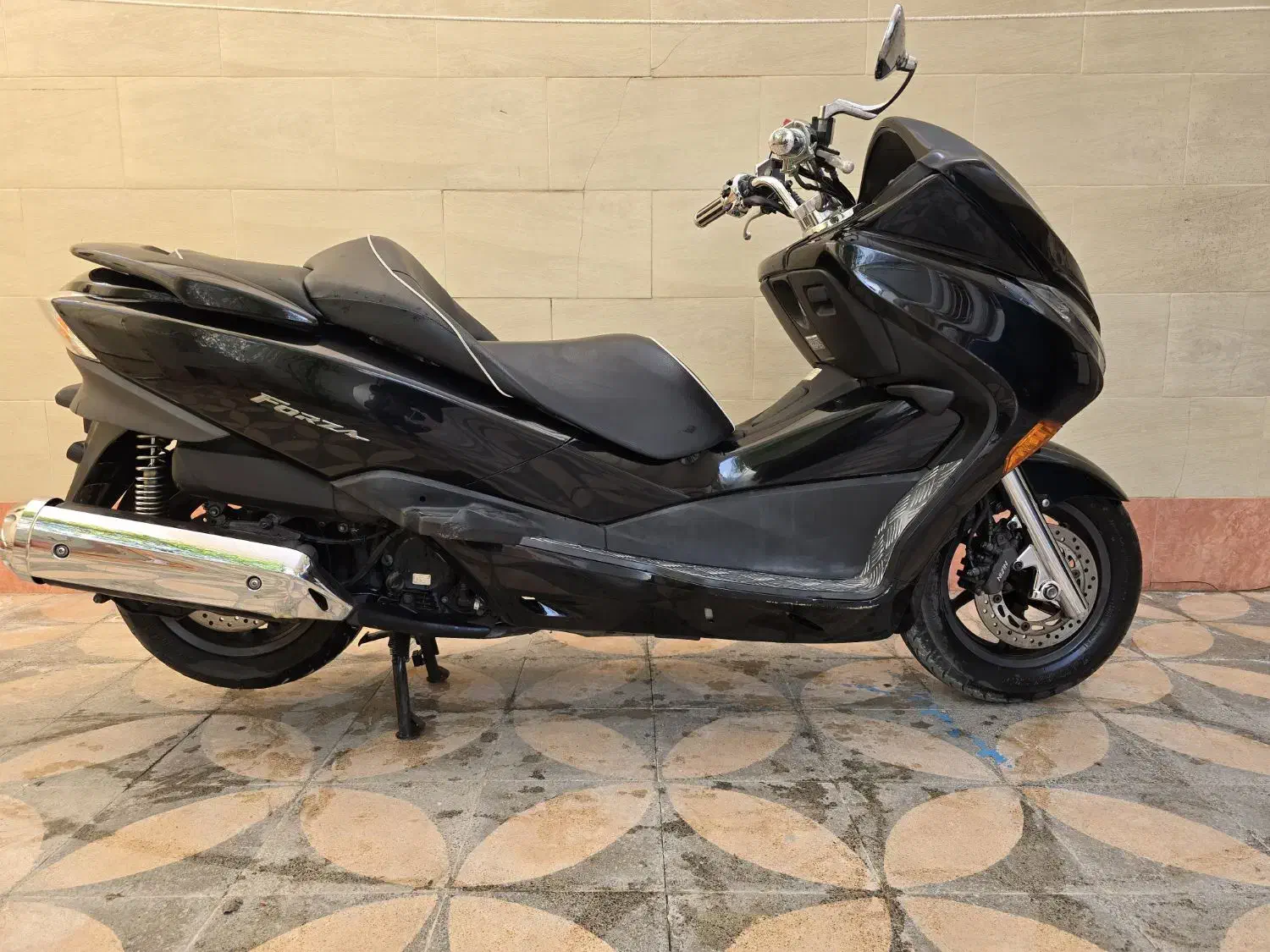 فورزا ۲۰۰۱۱|موتورسیکلت|برازجان, |دیوار