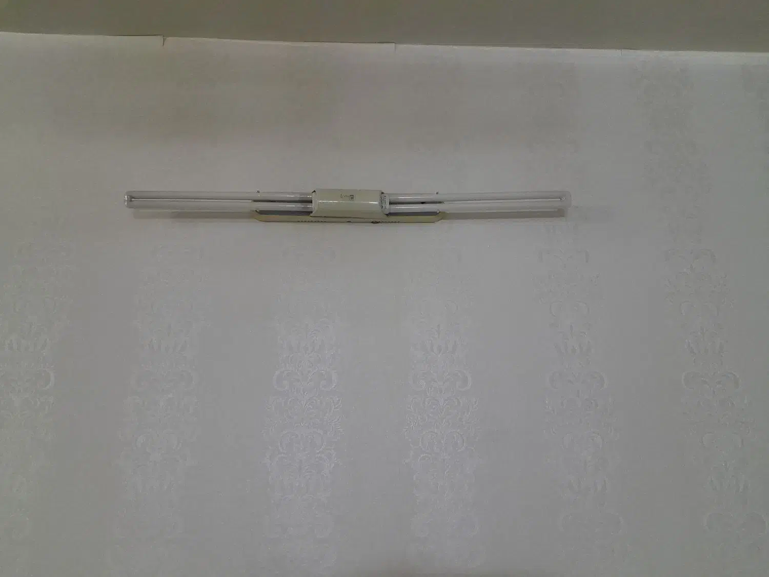 مهتابی|لامپ و چراغ|فردیس, شهرک هفده شهریور|دیوار