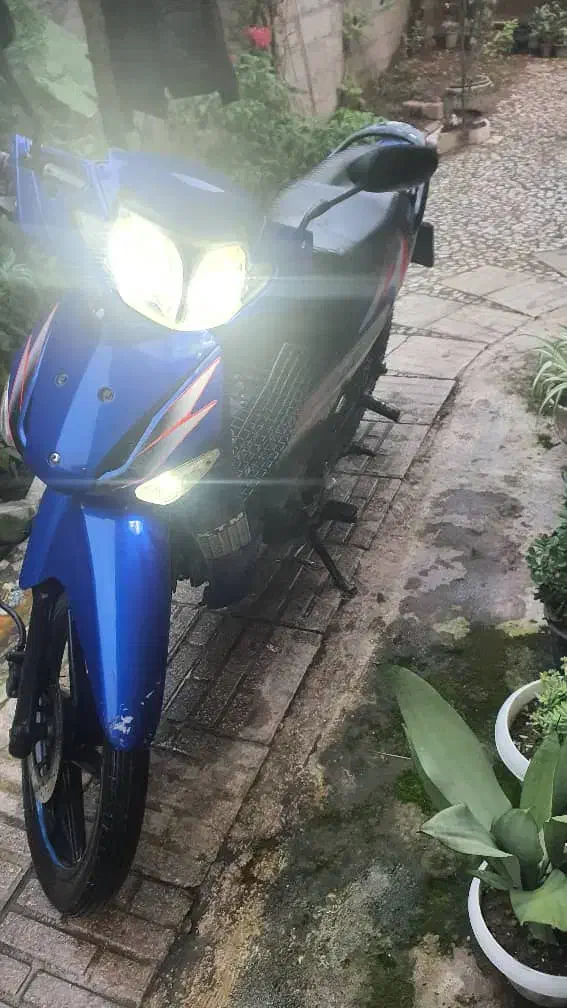 ویو مدل 87 مدارک کامل|موتورسیکلت|رشت, انصاری|دیوار