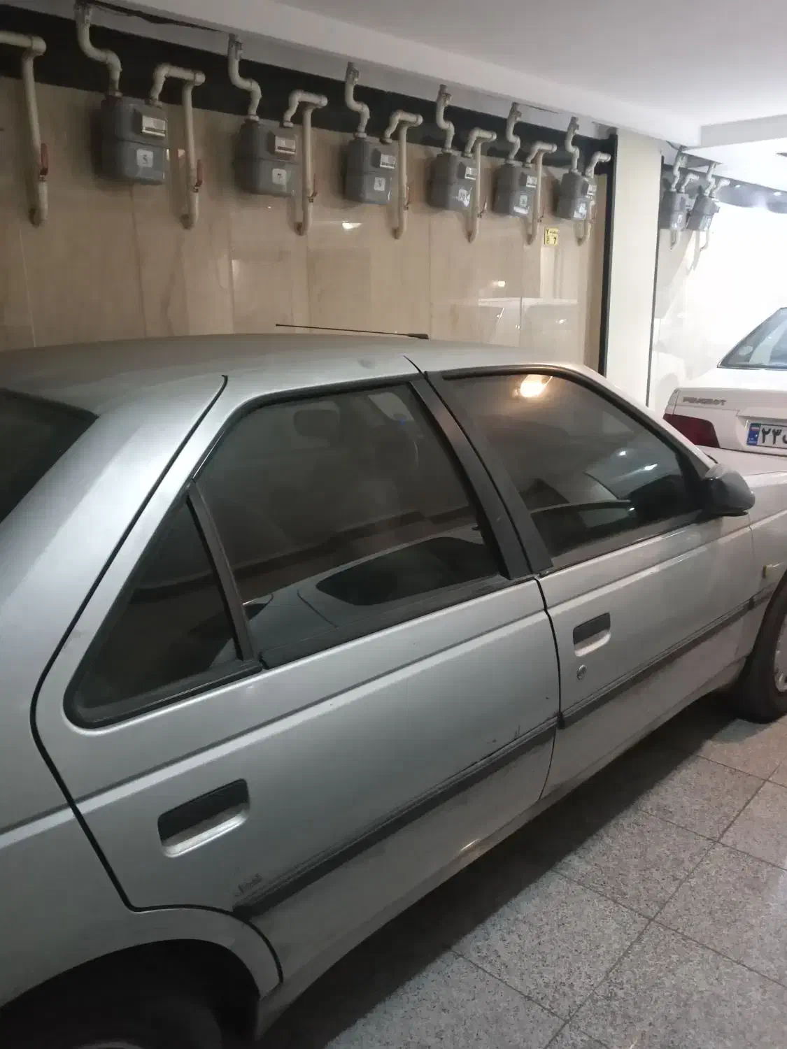 پژو ۴۰۵ ۹۱|خودرو سواری و وانت|تهران, قزل قلعه|دیوار