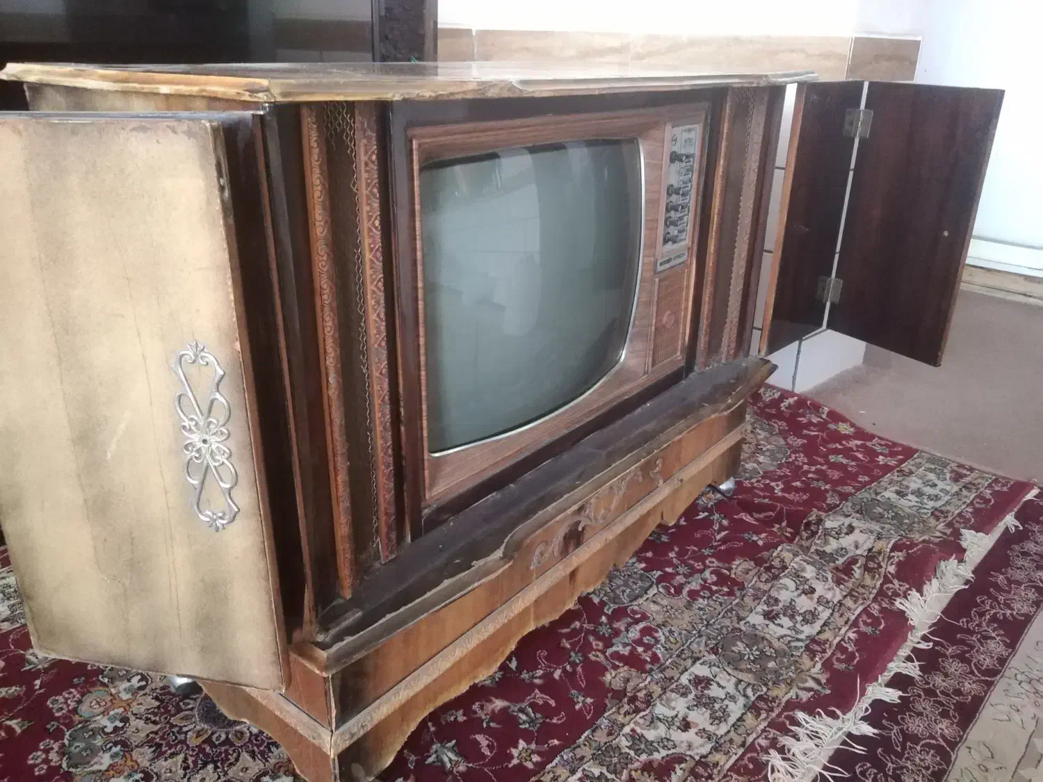 تلویزیون قدیمی|تلویزیون و پروژکتور|فسا, |دیوار