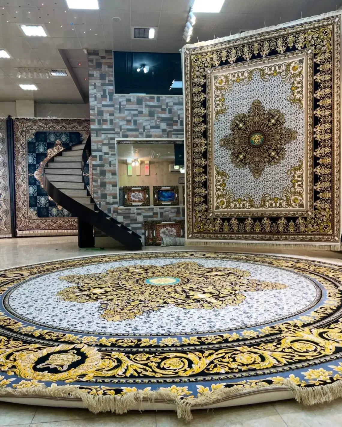 فرش امیران فرش 700شانه نخ اصل کد ۲۳۴۱ کرم|فرش|شیراز, عادل آباد|دیوار